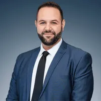עו״ד אופיר ברמלי